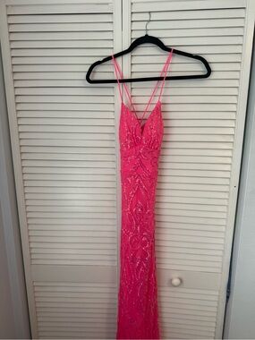 Windsor | Dresses | Lyanna Formal Iridescent Sequin Mermaid Dress | Poshmark